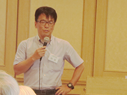①阿保J教授