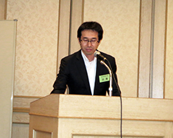 11_懇親会司会 岡田委員